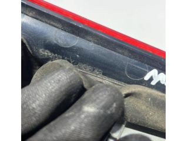 bontott MITSUBISHI ASX Jobb Belső Hátsó Lámpa