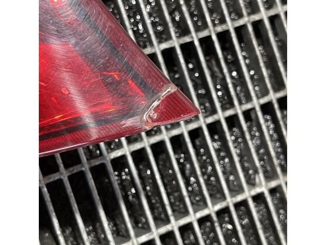 bontott MITSUBISHI ASX Jobb Belső Hátsó Lámpa