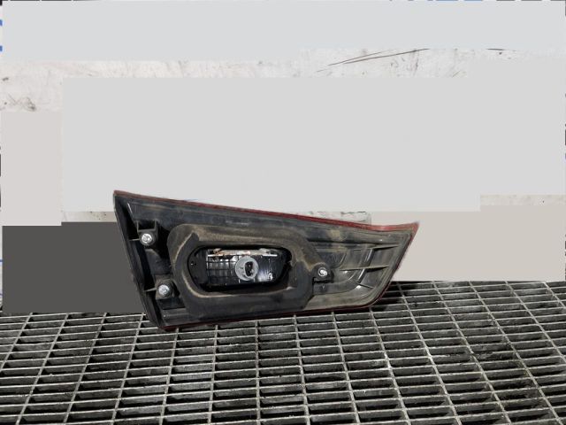 bontott MITSUBISHI ASX Jobb Belső Hátsó Lámpa