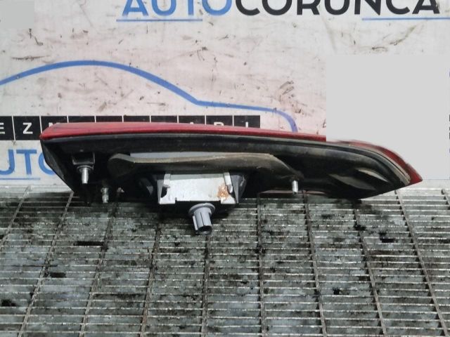 bontott MITSUBISHI ASX Jobb Belső Hátsó Lámpa