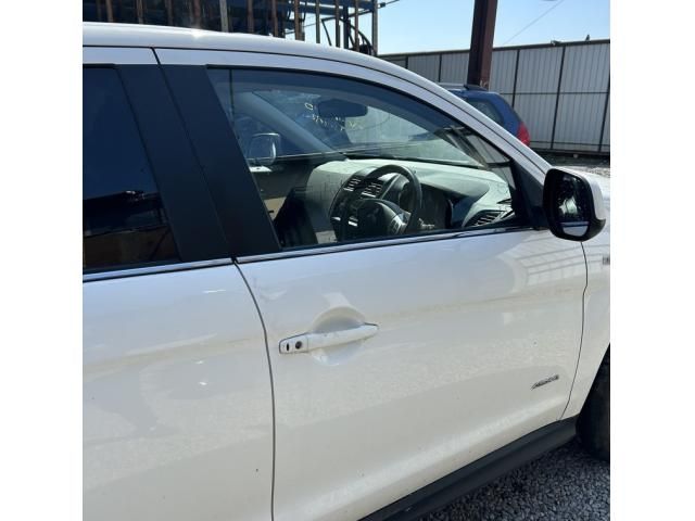bontott MITSUBISHI ASX Jobb első Ajtó (Üres lemez)