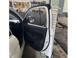 bontott MITSUBISHI ASX Jobb első Ajtó (Üres lemez)