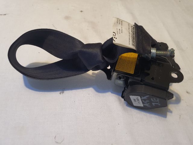 bontott MITSUBISHI ASX Jobb első Biztonsági Öv