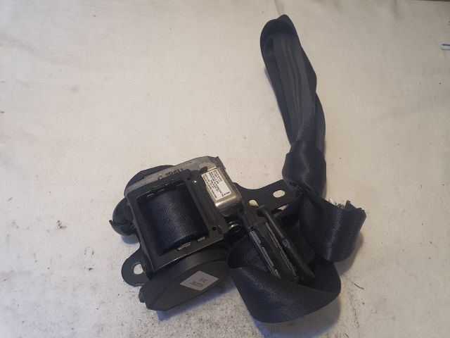 bontott MITSUBISHI ASX Jobb első Biztonsági Öv