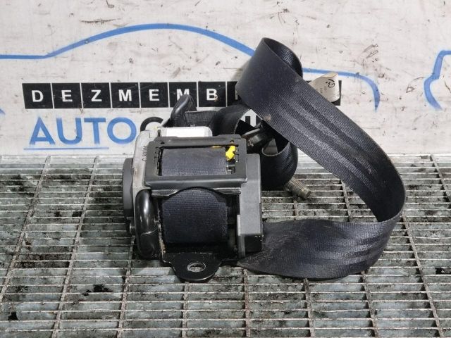 bontott MITSUBISHI ASX Jobb első Biztonsági Öv