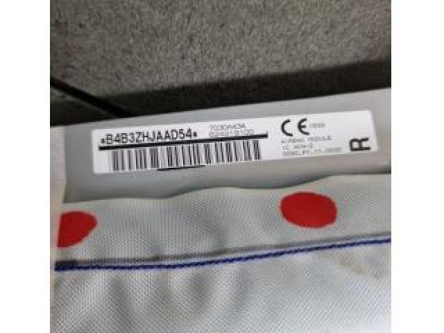 bontott MITSUBISHI ASX Jobb Fejlégzsák