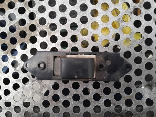 bontott MITSUBISHI ASX Jobb hátsó Ablakemelő Kapcsoló