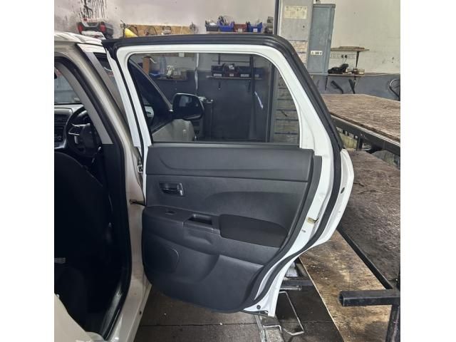 bontott MITSUBISHI ASX Jobb hátsó Ajtó (Üres lemez)