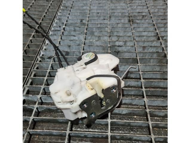 bontott MITSUBISHI ASX Jobb hátsó Ajtózár