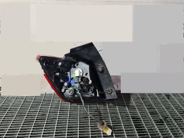 bontott MITSUBISHI ASX Jobb Hátsó Lámpa