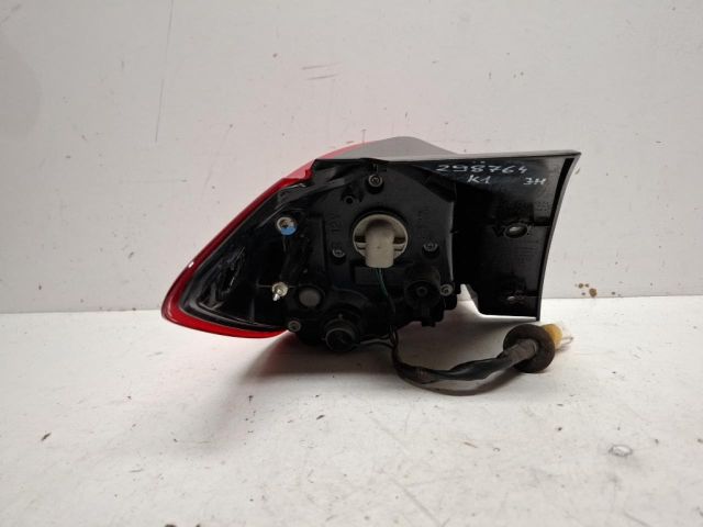 bontott MITSUBISHI ASX Jobb Külső Hátsó Lámpa