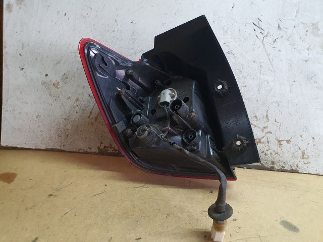 bontott MITSUBISHI ASX Jobb Külső Hátsó Lámpa