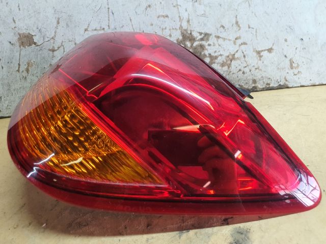 bontott MITSUBISHI ASX Jobb Külső Hátsó Lámpa