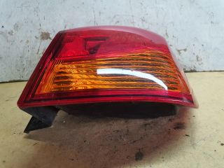 bontott MITSUBISHI ASX Jobb Külső Hátsó Lámpa