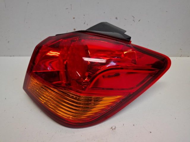 bontott MITSUBISHI ASX Jobb Külső Hátsó Lámpa