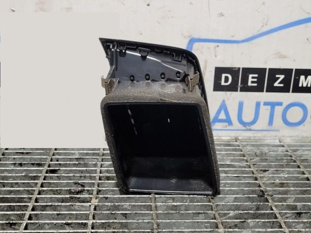 bontott MITSUBISHI ASX Jobb Szellőző