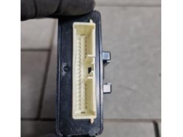 bontott MITSUBISHI ASX Komfort Elektronika