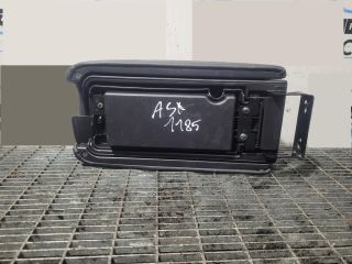 bontott MITSUBISHI ASX Könyöklő