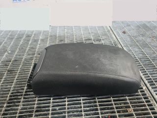 bontott MITSUBISHI ASX Könyöklő