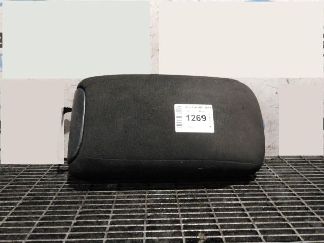 bontott MITSUBISHI ASX Könyöklő