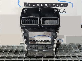 bontott MITSUBISHI ASX Középső Szellőző