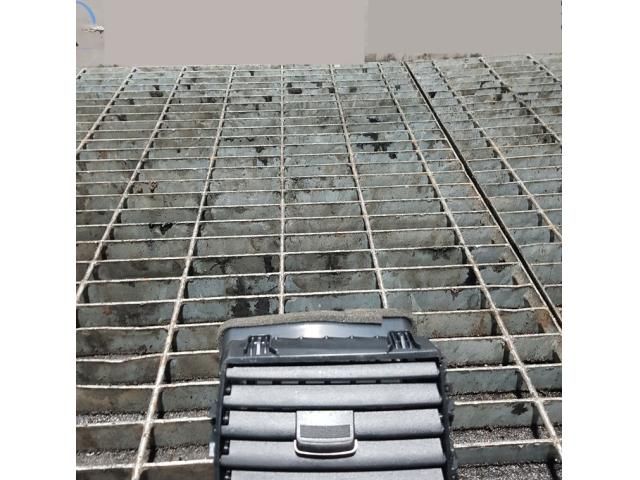 bontott MITSUBISHI ASX Középső Szellőző