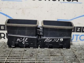 bontott MITSUBISHI ASX Középső Szellőző