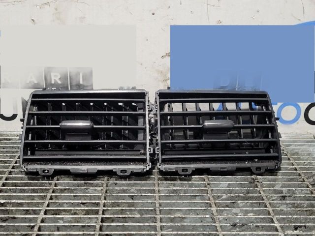 bontott MITSUBISHI ASX Középső Szellőző