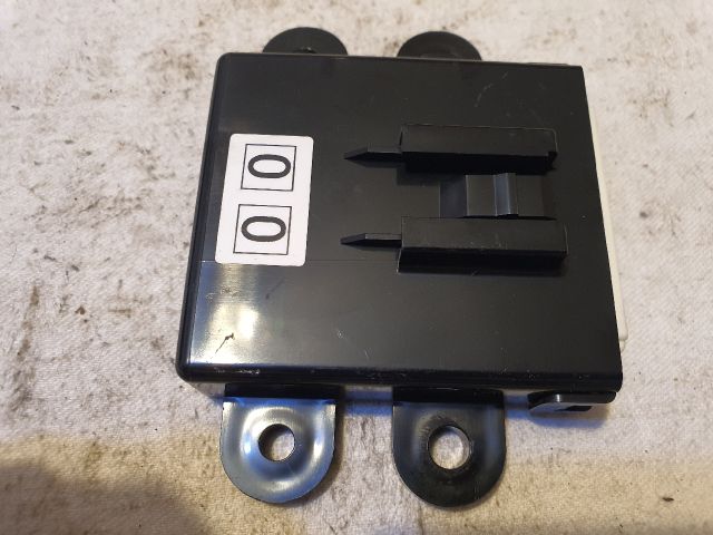 bontott MITSUBISHI ASX Kulcs Nélküli Nyitás Jeladó