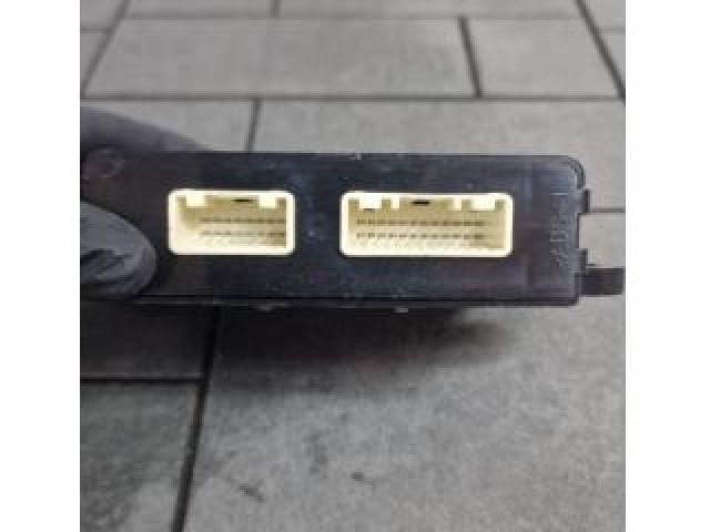 bontott MITSUBISHI ASX Kulcs Nélküli Nyitás Jeladó