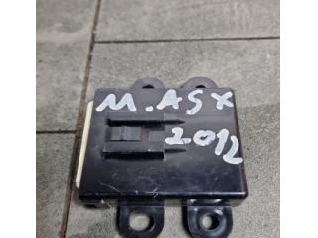 bontott MITSUBISHI ASX Kulcs Nélküli Nyitás Jeladó