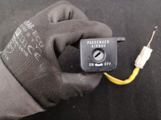 bontott MITSUBISHI ASX Légzsák Kapcsoló