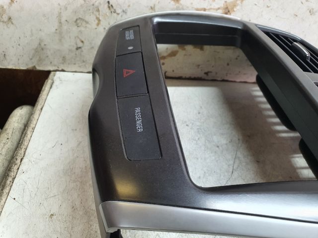 bontott MITSUBISHI ASX Multifunkciós Kijelző Keret