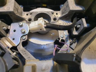 bontott MITSUBISHI ASX Multikormány