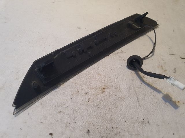 bontott MITSUBISHI ASX Pótféklámpa