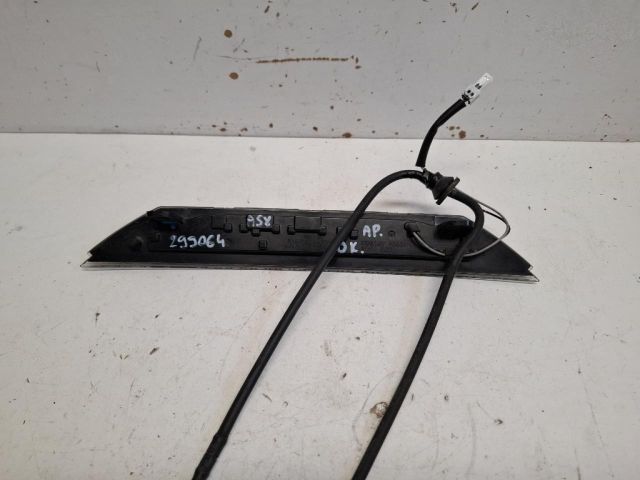 bontott MITSUBISHI ASX Pótféklámpa