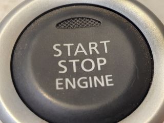 bontott MITSUBISHI ASX Start / Stop Indító Gomb