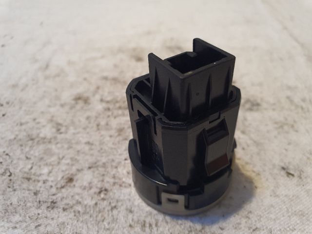 bontott MITSUBISHI ASX Start / Stop Indító Gomb