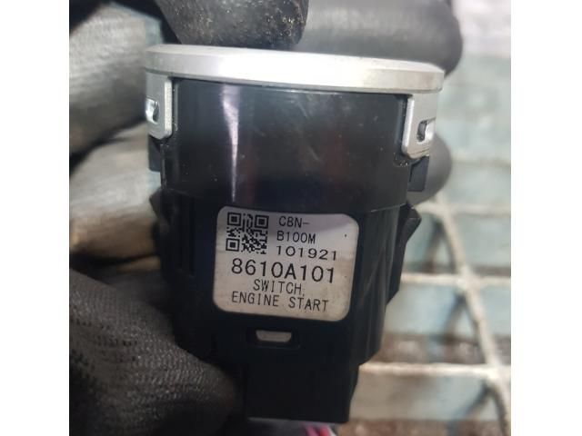 bontott MITSUBISHI ASX Start / Stop Indító Gomb