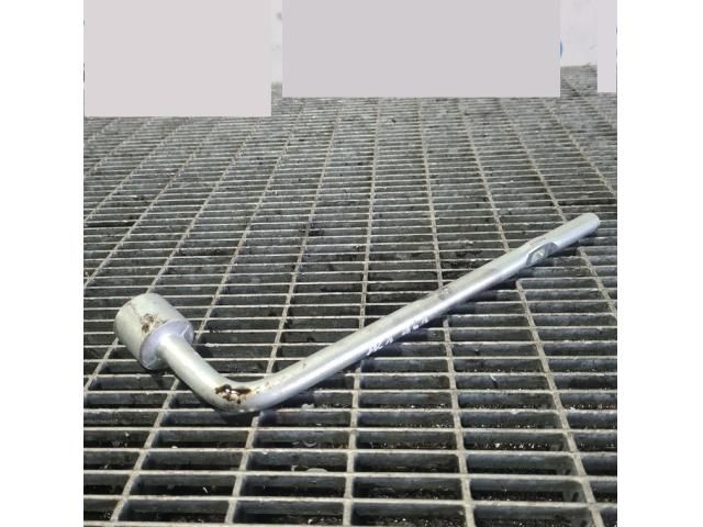 bontott MITSUBISHI ASX Szerszámkészlet