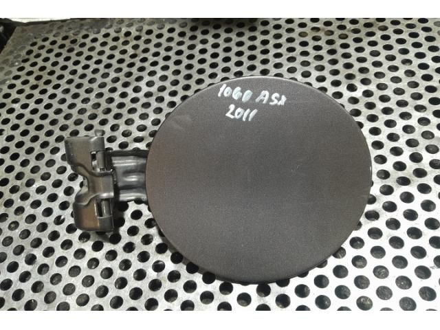 bontott MITSUBISHI ASX Tankajtó