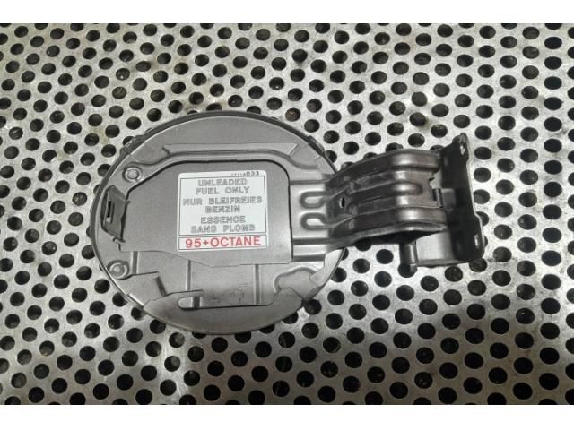 bontott MITSUBISHI ASX Tankajtó