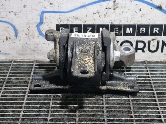 bontott MITSUBISHI ASX Tartó Bak