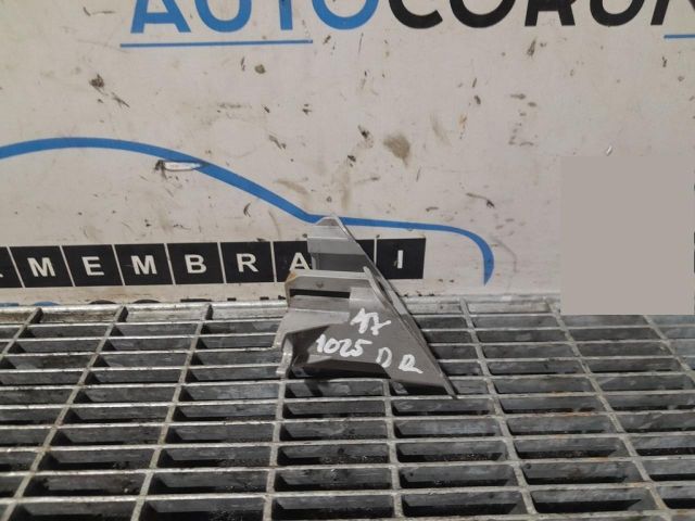 bontott MITSUBISHI ASX Tartó Bak