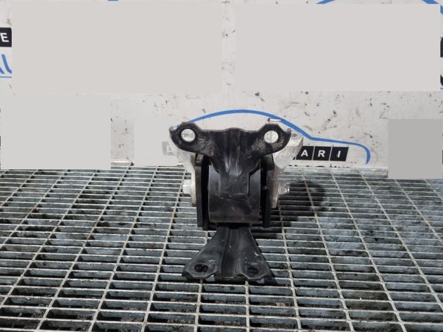 bontott MITSUBISHI ASX Tartó Bak