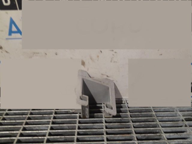 bontott MITSUBISHI ASX Tartó Bak