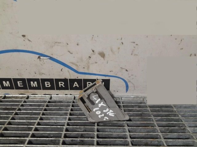 bontott MITSUBISHI ASX Tartó Bak