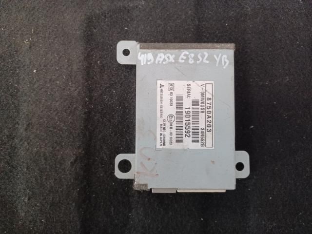 bontott MITSUBISHI ASX Telefon Elektronika