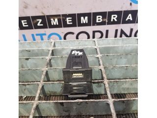 bontott MITSUBISHI ASX USB Aljzat