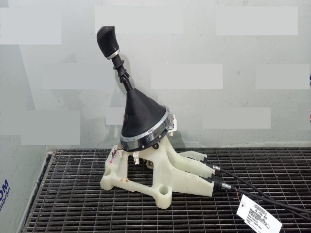 bontott MITSUBISHI ASX Váltógomb